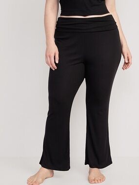 OLD NAVY Mid-Rise UltraLite Foldover-Waist Flare Lounge Pants in Black - XL Tall